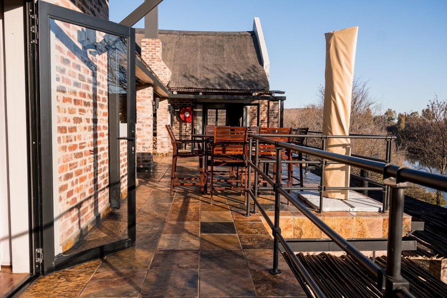 8 Bedroom Property for Sale in Potchefstroom Rural North West